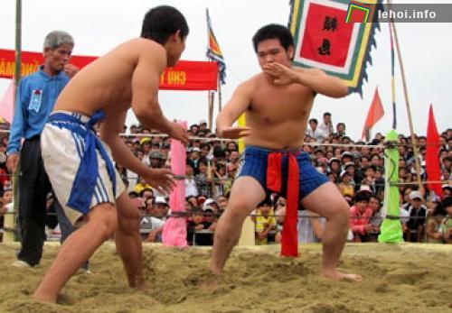 Hội vật võ Liễu Đôi tại Hà Nam