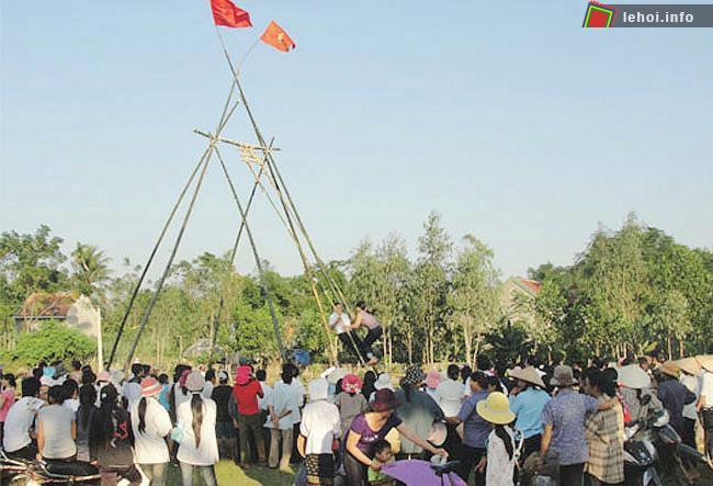 Lễ hội đu Mường Vôi