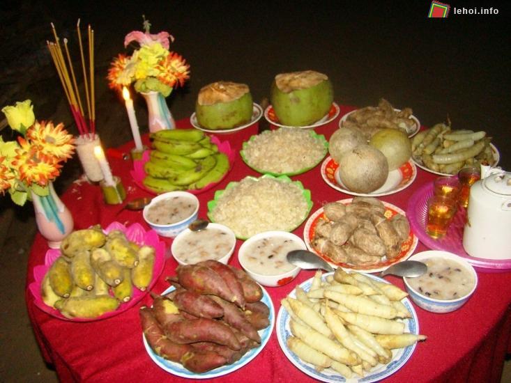 Mâm lễ cúng Trăng