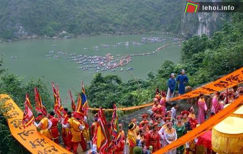 Lễ hội Thánh Quý Minh đại vương