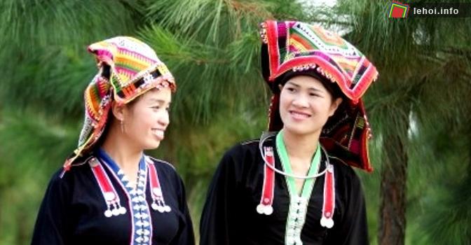Nét đẹp người thiếu nữ dân tộc Kháng