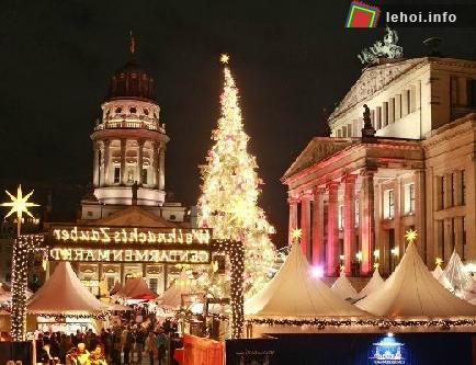 Ráo riết chuẩn bị đón mùa Giáng sinh 2013 tại Châu Âu