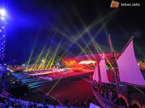 Toàn cảnh sân vận động Jakabaring Sports Centre, Palembang - nơi diễn ra lế bế mạc.