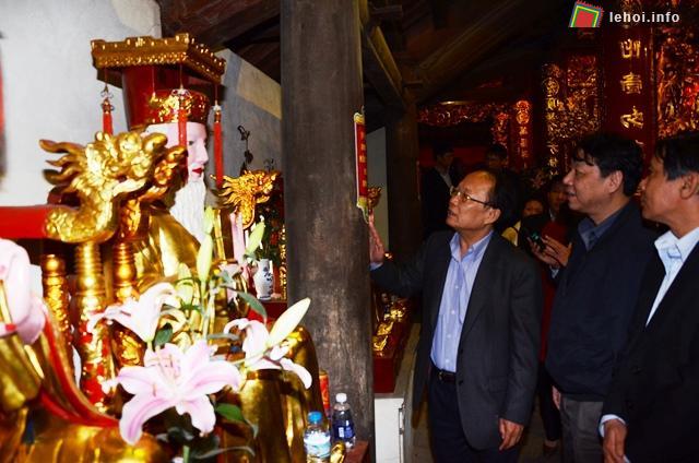 Bộ trưởng Hoàng Tuấn Anh đánh giá công tác tổ chức lễ hội xuân 2015