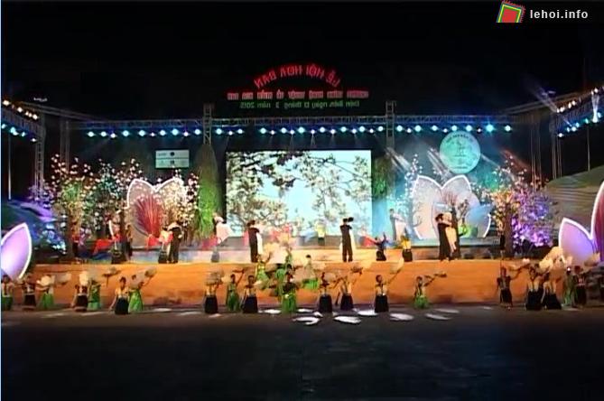 Chương trình biểu diễn nghệ thuật mở màn Lễ hội Hoa Ban 2015 Điện Biên