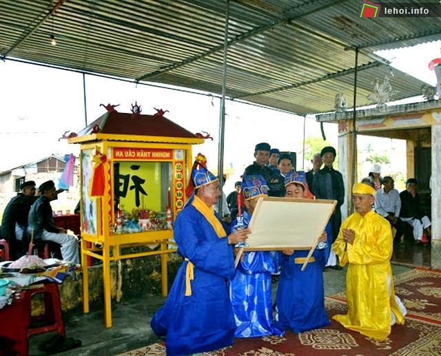 Lễ tế thần, cầu Ngư ở lăng Tiêu Diện (phường Cửa Đại, Hội An)
