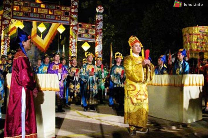 Tái hiện nghi lễ tế đàn Xã Tắc