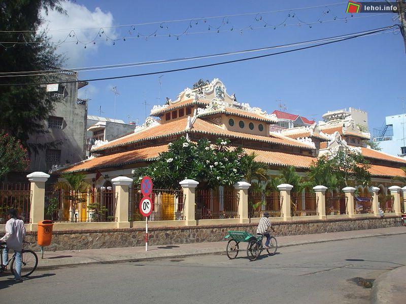 Lễ hội Kỳ An ở đình Châu Phú là một lễ hội truyền thống lớn của tỉnh An Giang