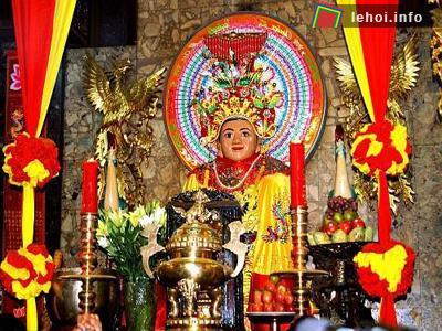 Lễ hội Miếu Mạch Lũng tại Hà Nội