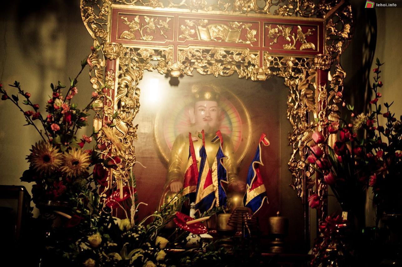 Bên trong Phủ Thượng Đoạn Hải Phòng