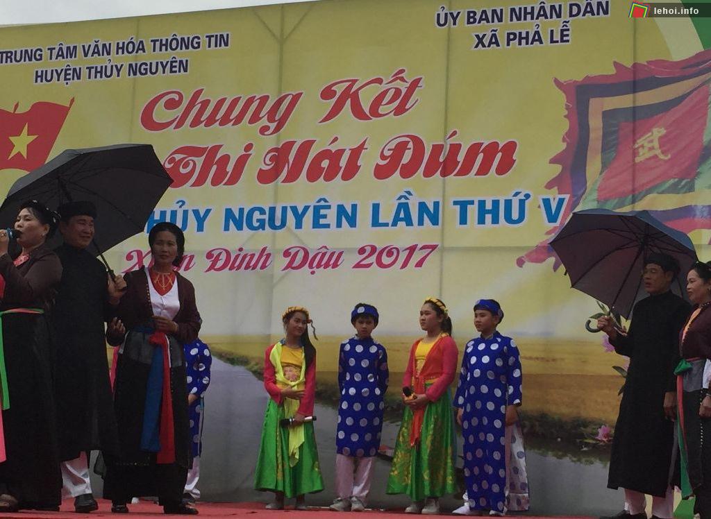 Hát Đúm là một làn điệu dân gian cổ truyền của vùng quê Thủy Nguyên