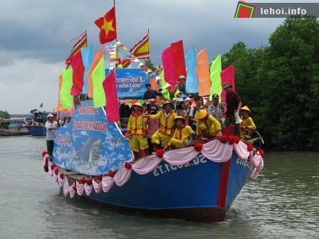 Lễ hội nghinh ông ở Kiên Giang