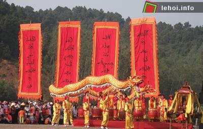Lễ hội Vua Mai Thúc Loan