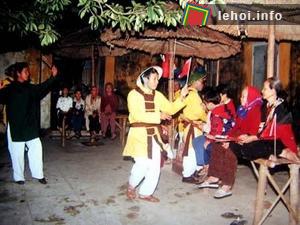 Bài chòi là một loại hình nghệ thuật dân ca và trò chơi dân gian đặc trưng