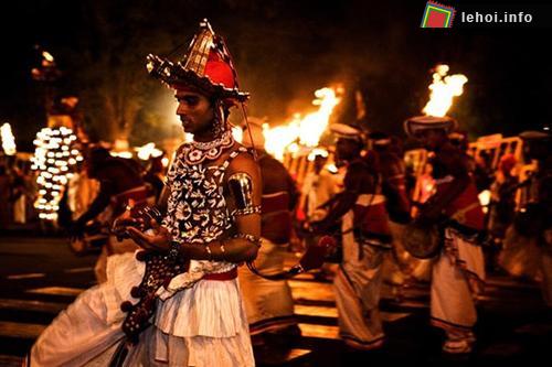 Lễ hội&nbsp; Esala Perahera, Sri Lanka