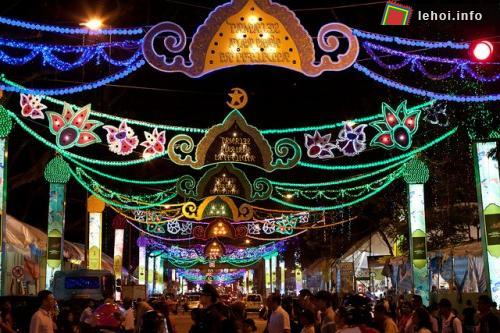 Mùa thu, mùa lễ hội của Đảo quốc Singapore ảnh 2