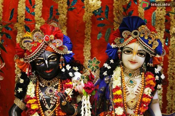 Lễ rước xe thánh trong lễ hội Rath Yatra&nbsp;