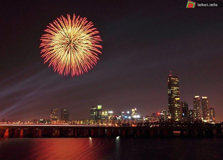 Lễ hội pháo hoa quốc tế ở Seoul, Hàn Quốc ảnh 1