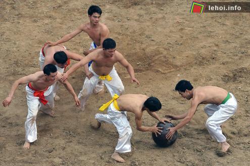 Trò cướp cầu xưa