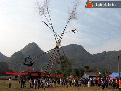 Trò đanh đu trong lễ hội