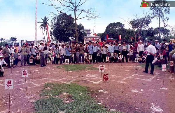 Trò chơi dân gian trong họi Chùa Lương