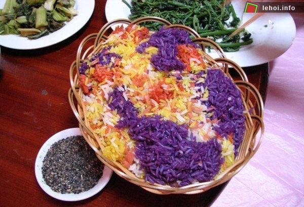 Xôi bảy màu