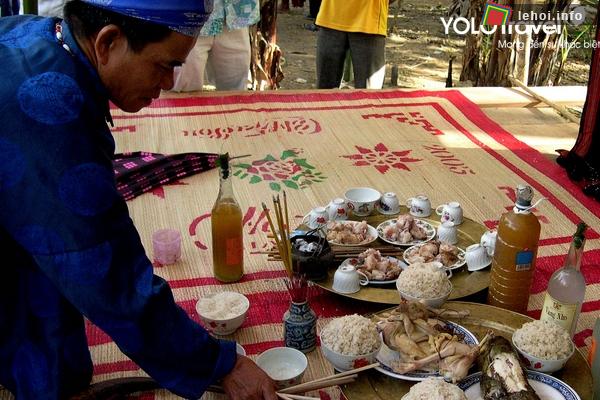 Khám phá lễ cúng trăm của người dân tộc Bhnong