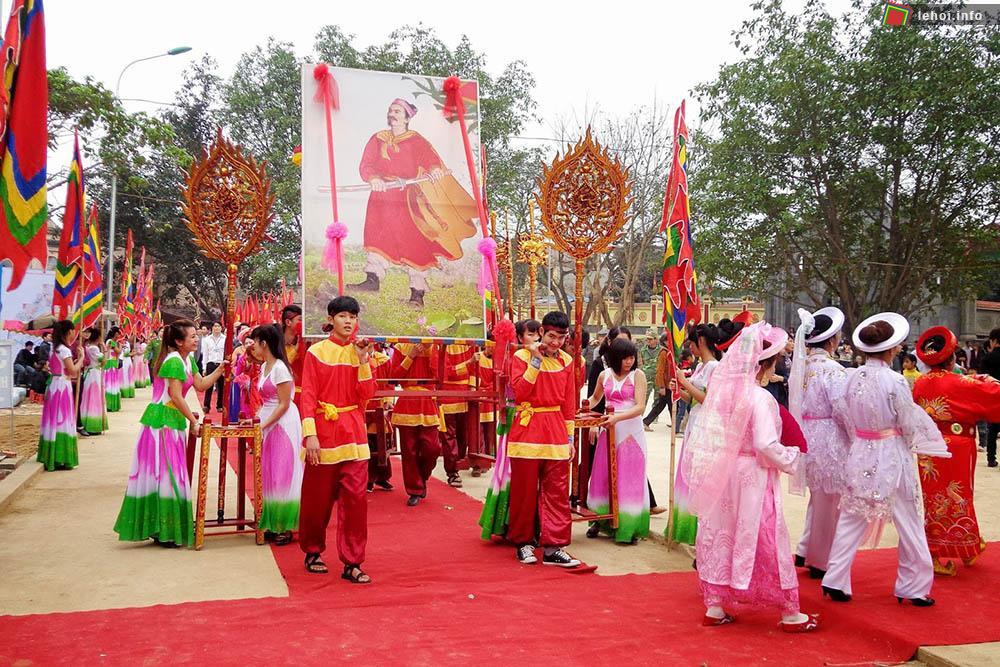 Tưng bừng lễ hội Đền Sòng tại Thanh Hóa