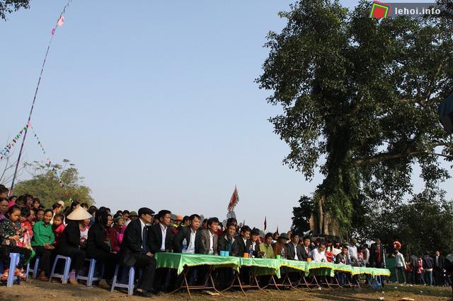 Lễ hội làng Như Xuyên thu hút rất đông người dân trong vùng và những du khách tham gia ảnh 3
