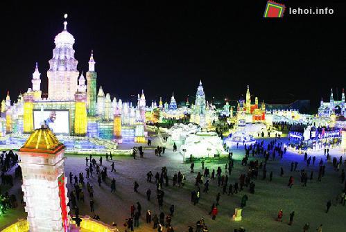 Những lễ hội tuyết nổi tiếng thế giới