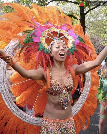 Rực rỡ Carnival văn hóa tại Berlin ảnh 3