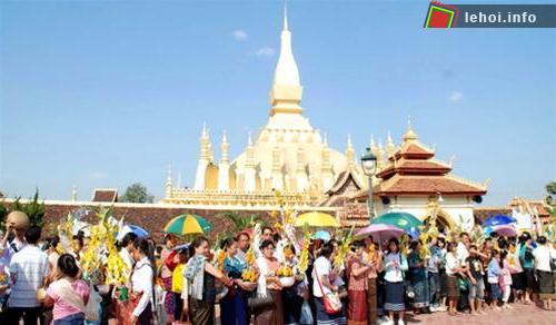 Tưng bừng lễ hội Thát Luổng