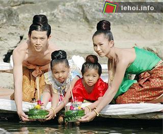 Lễ hội Loy Krathong ở Thái