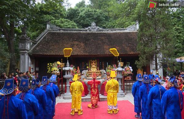 Nghi thức tế lễ tại đền Thượng