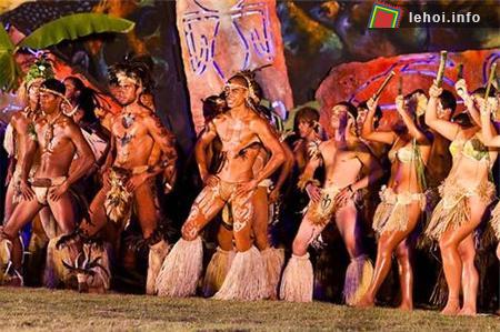 Lễ hội Tapati luôn thu hút những du khách khi đến với Chile