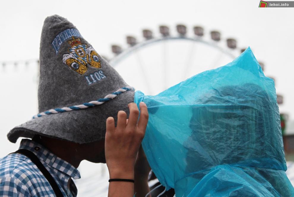 Chùm ảnh ấn tượng về lễ hội bia Oktoberfest ở nước Đức ảnh 3
