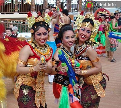 Những lễ Tết độc đáo trên thế giới ảnh 5