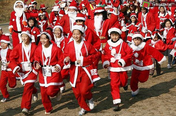 Những kiểu đón Giáng sinh độc đáo ở trên thế giới ảnh 5