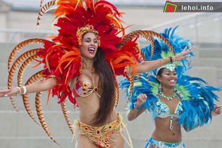 Lễ hội hóa trang Carnival Toronto, Canada ảnh 6