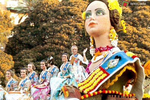 10 lễ hội hoa rực rỡ nhất hành tinh ảnh 7