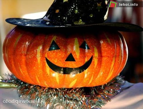 Ngắm phố phường tràn ngập không khí Halloween tại Trung Quốc ảnh 7