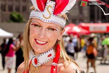 Lễ hội hóa trang Carnival Toronto, Canada ảnh 8
