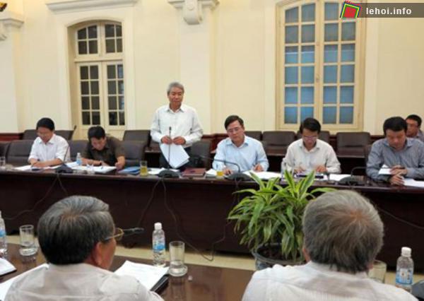 Quang cảnh buổi họp