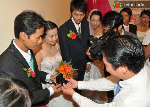 UBND Hà Nội khuyến khích hình thức cưới tập thể