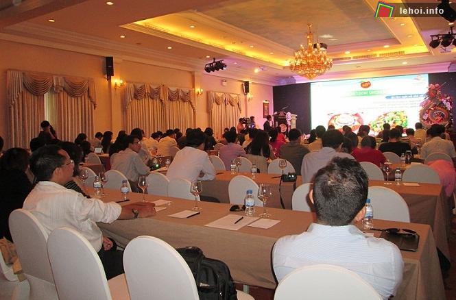 Họp báo giới thiệu Lễ hội trái cây Nam Bộ năm 2012