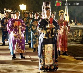 Nhà vua đóng vai trò chủ tế trong Lễ tế Giao