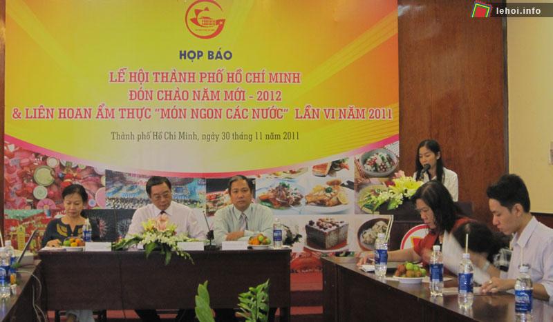 Quang cảnh buổi họp báo