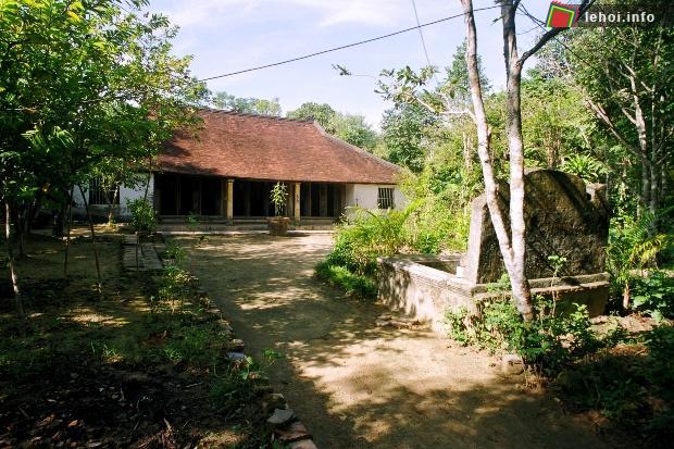 Làng cổ Phước Tích