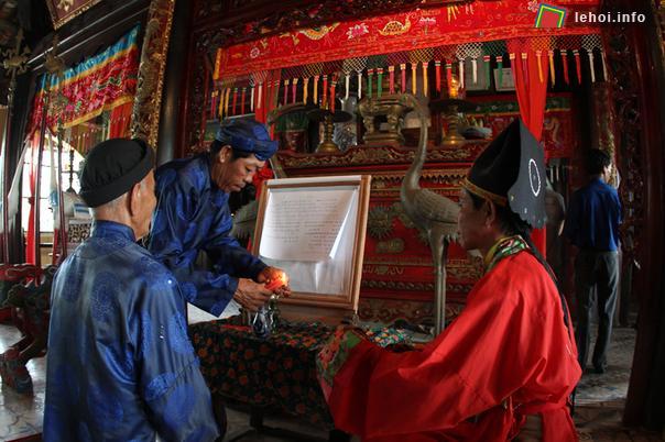 Hội Đình Phú Lễ