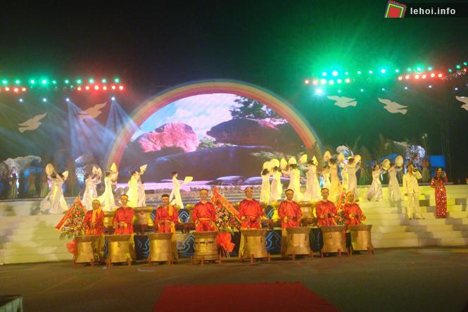 Đêm khai mạc “Tuần Văn hóa-Du lịch Sầm Sơn 2011”